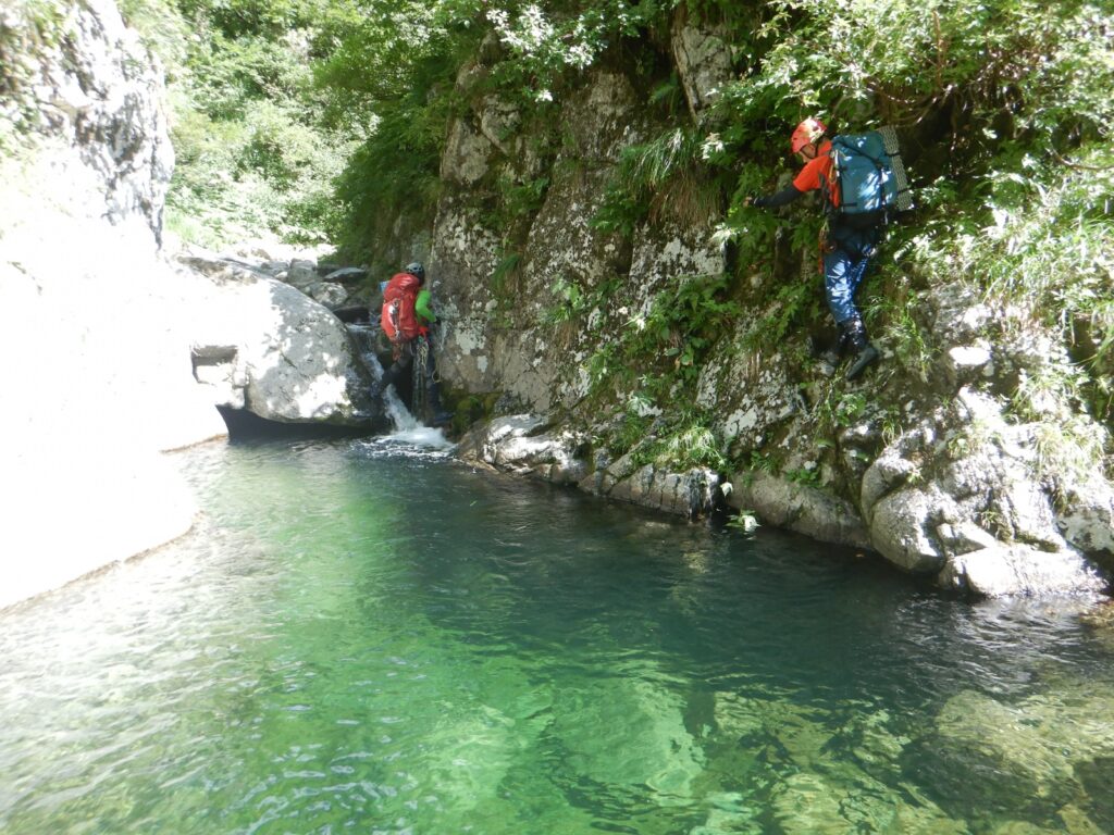 Small waterfall upper Nanatakisawa stream approaching ridgeline Japan