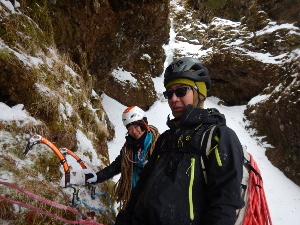  Frozen climbing rope after ice climbing descent South Yatsugatake