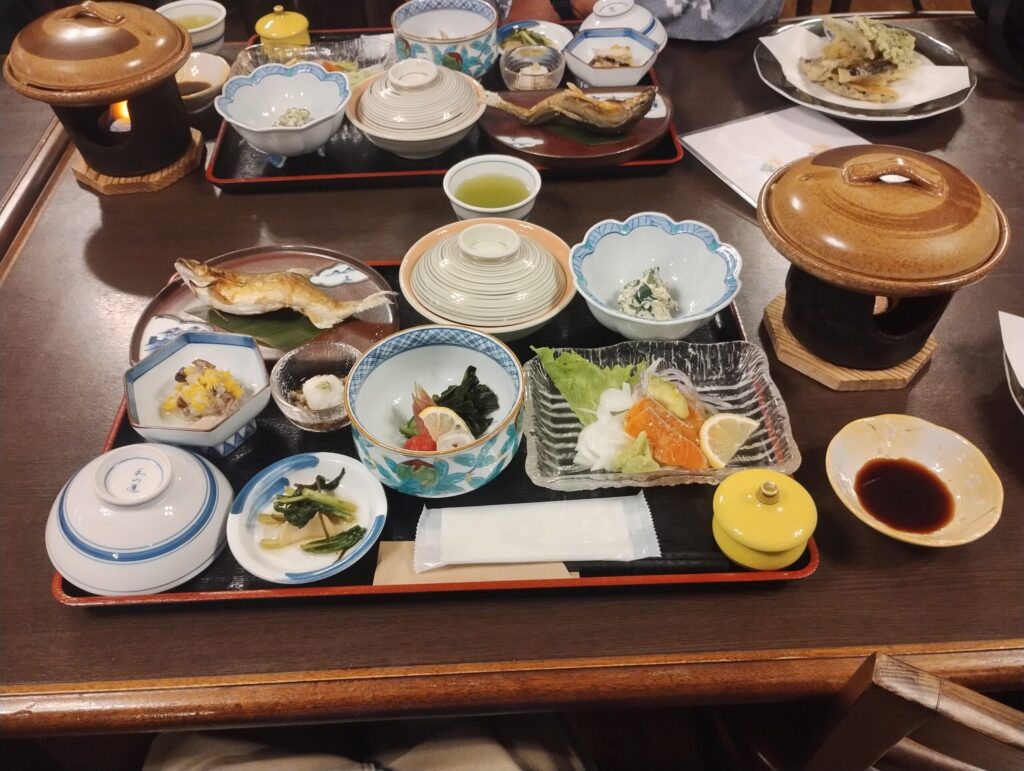 A5 Shizukuishi beef dinner Genbu Onsen Lodge post-hike meal