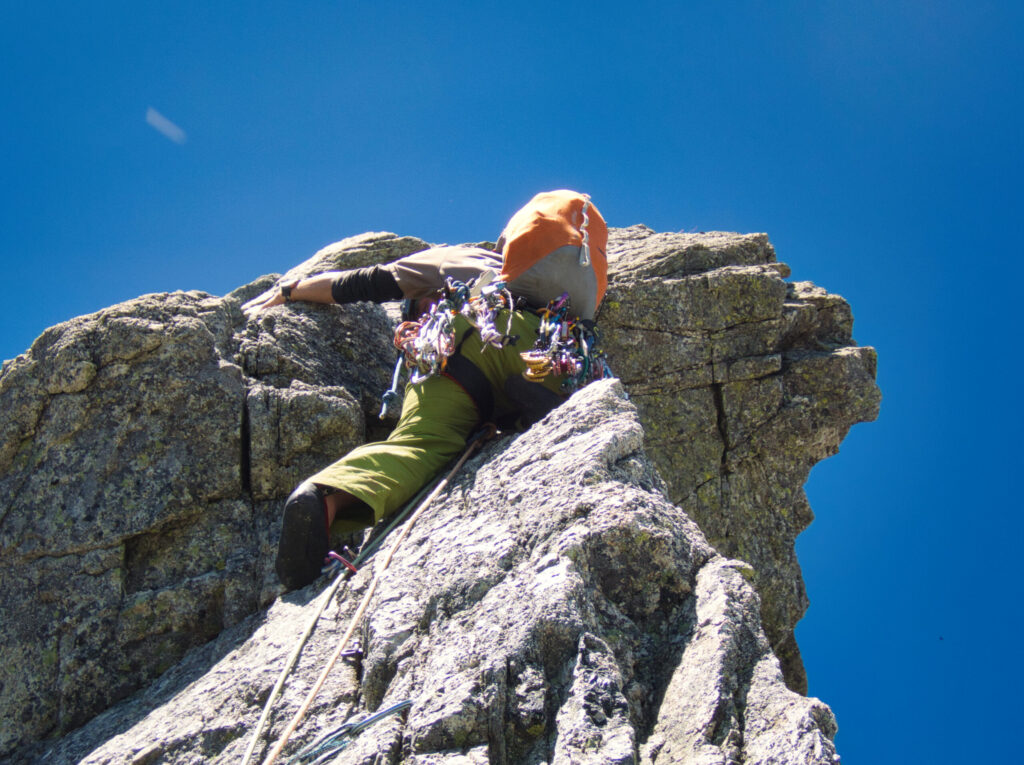  The Nose crux section Grade V climbing Chinne Left Ridge Mt. Tsurugi granite face