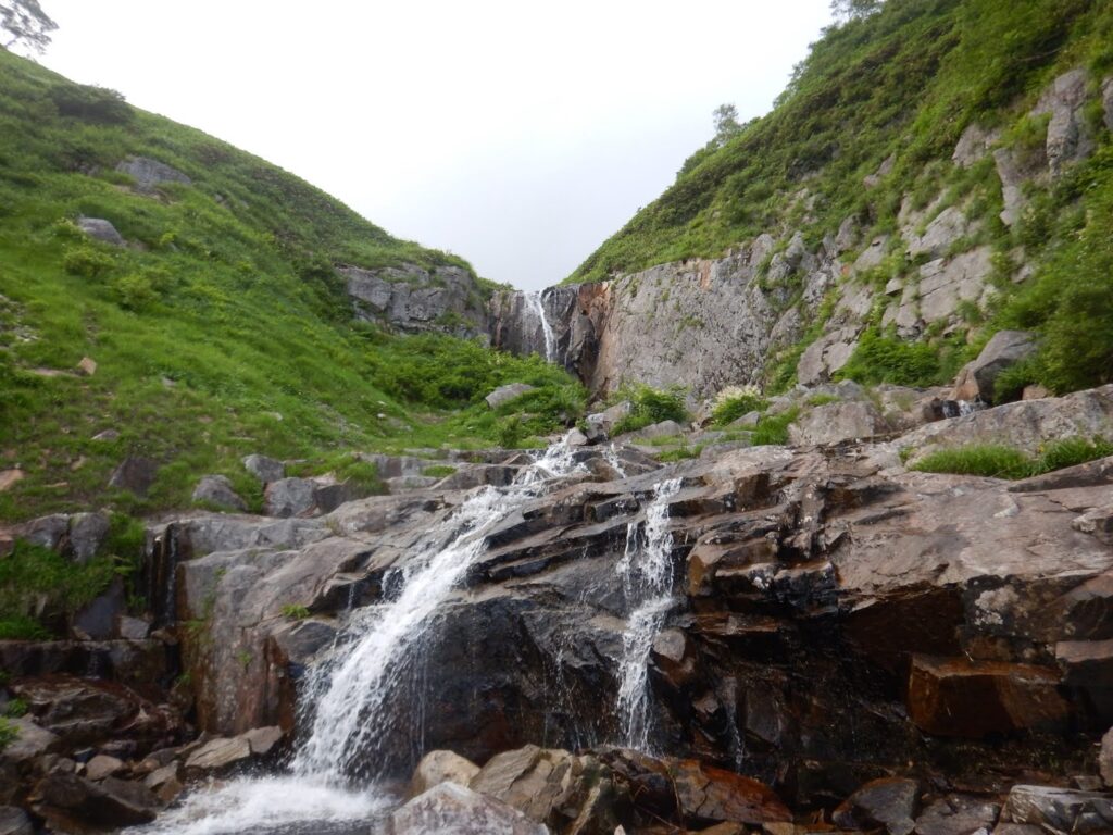 Final 10-meter waterfall right bank bypass upper Sasaana-zawa Japan