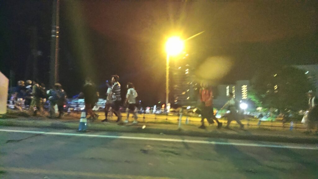 Taira-ppyō-yama trailhead parking lot at night after Sasaana-zawa ascent Japan