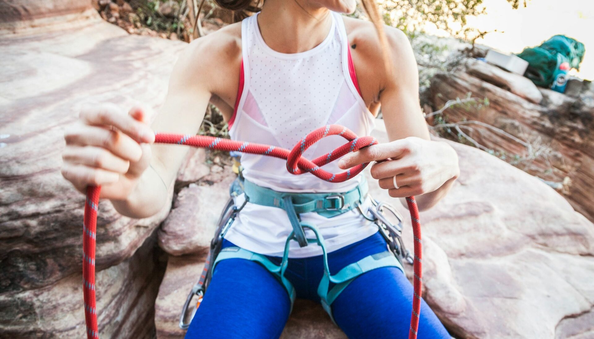 【深層考察】エイトノットの結び方 ー 登山ロープワークの基本