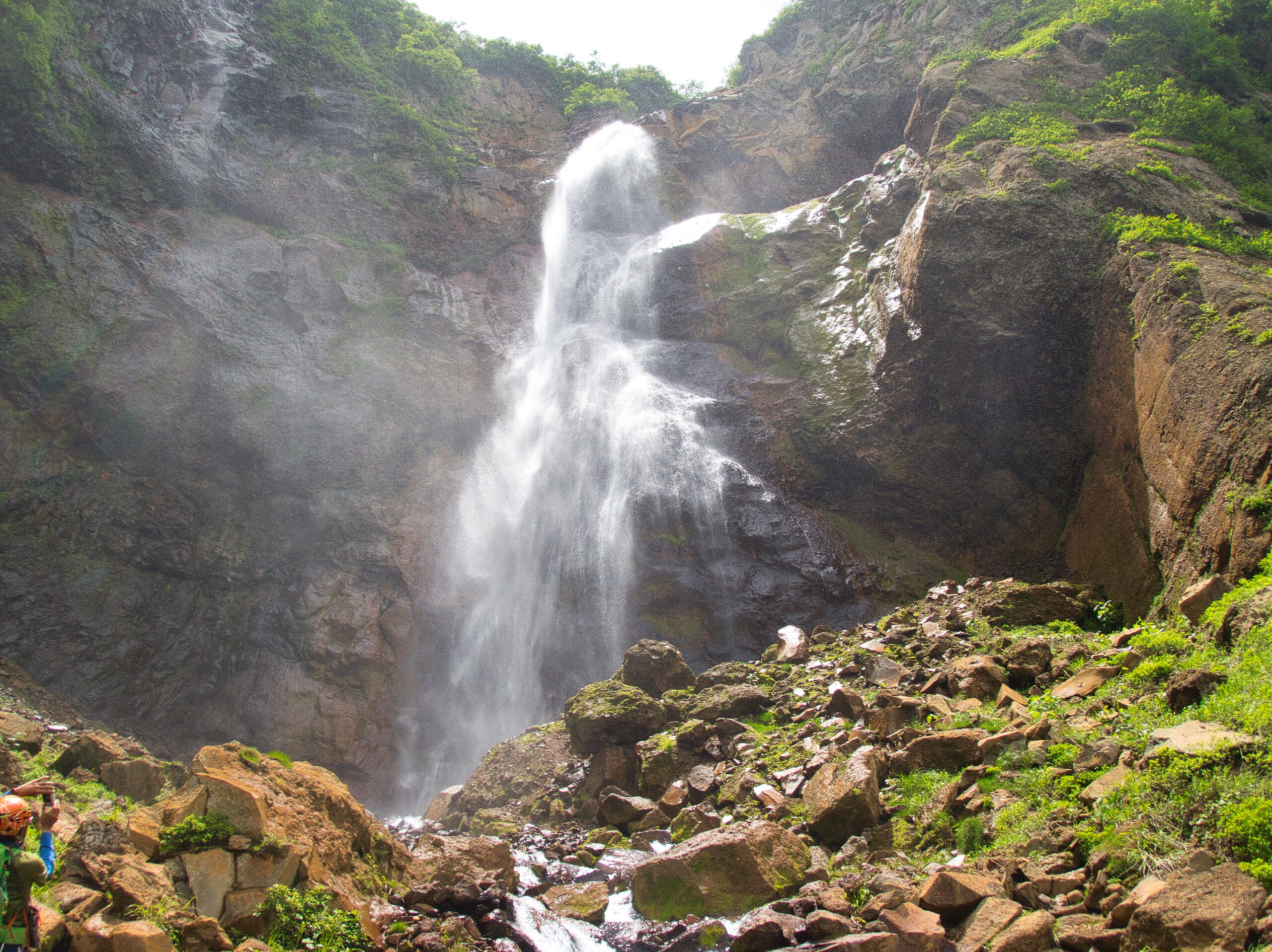 【山岳紀行】濁川本流 ー 御釜の水が流れ着く沢へ